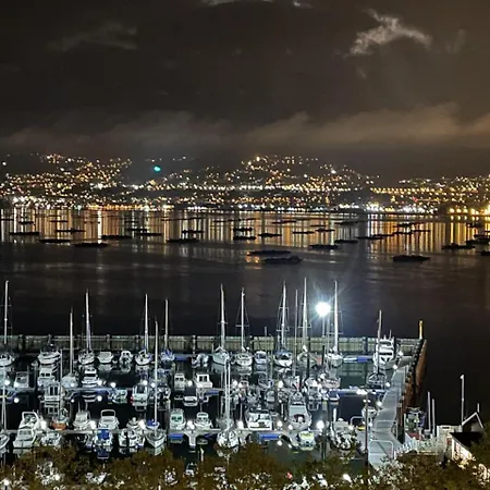 Atico Deluxe Muy Cerca De La Playa, Parking Gratis * Moaña